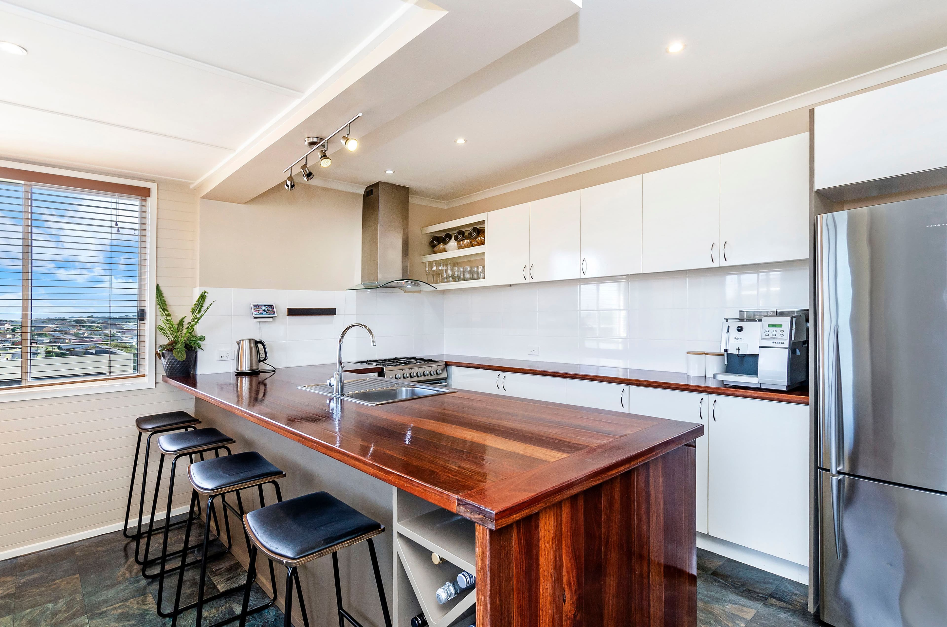 82 Fitzroy Road, Warrnambool VIC 3280, Warrnambool - Thumbnail 3