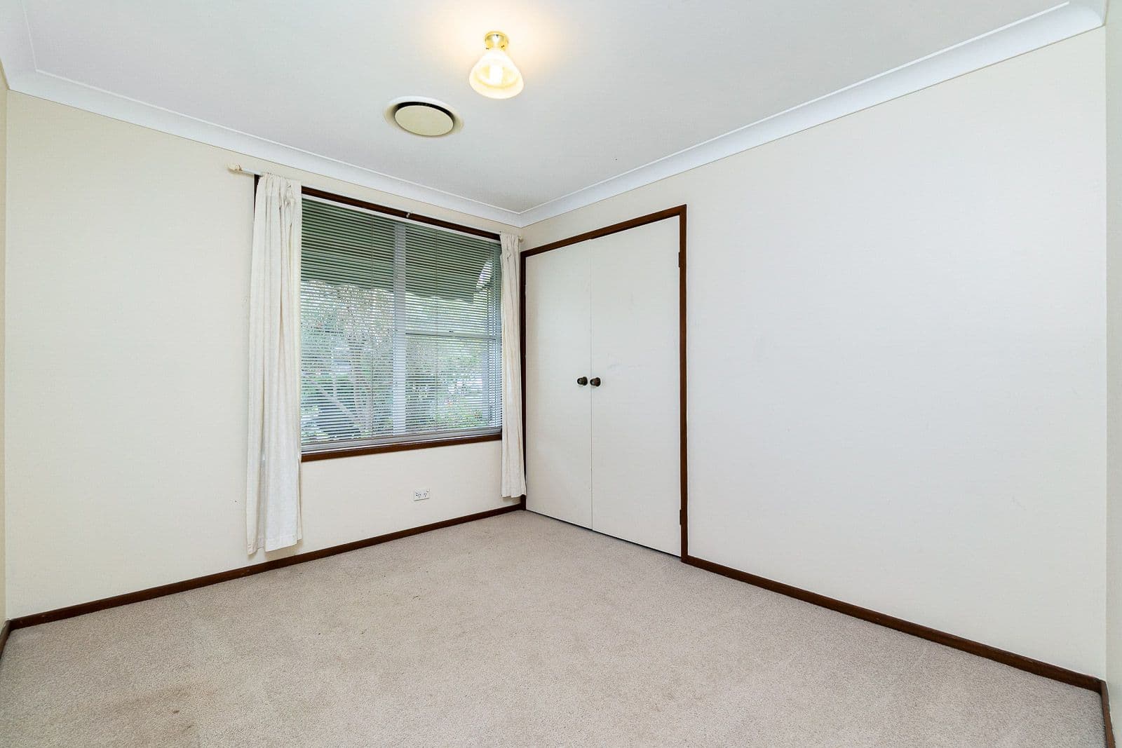 94 Fishburn Crescent, Castle Hill NSW 2154, Castle Hill - Thumbnail 6
