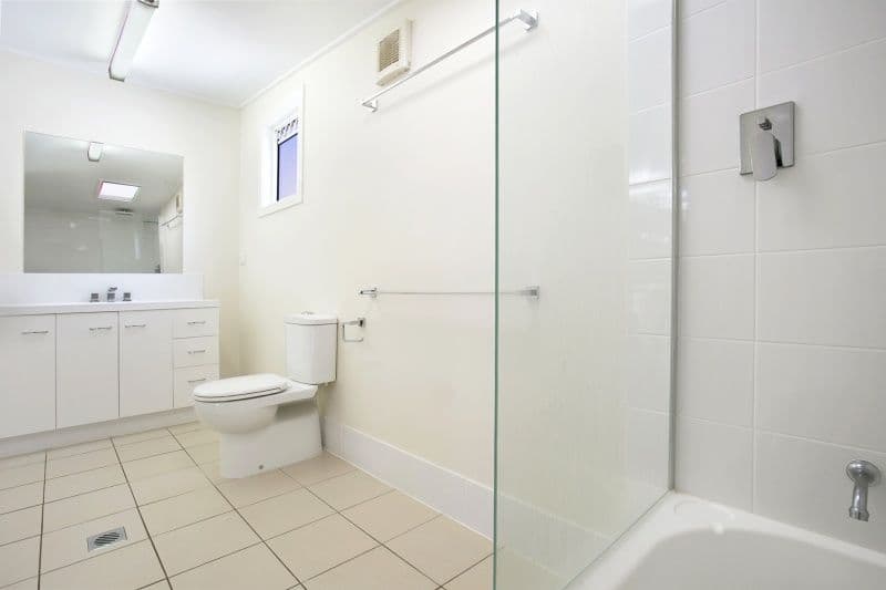 18 Bangalla Street, AUCHENFLOWER QLD 4066, Auchenflower - Thumbnail 5
