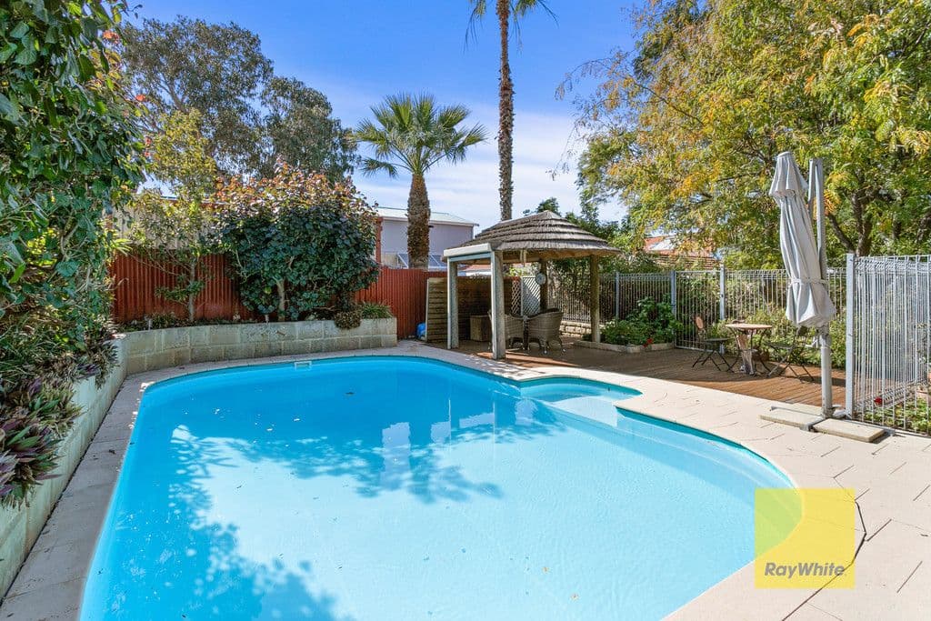123 Rochdale Road, Mount Claremont WA 6010, Mount Claremont - Thumbnail 3