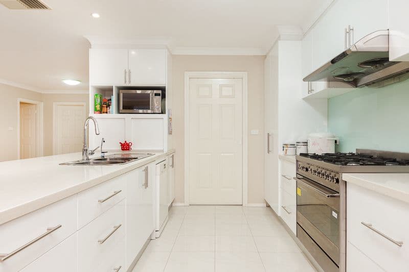 11 McKay Road, ROWVILLE VIC 3178, Rowville - Thumbnail 3