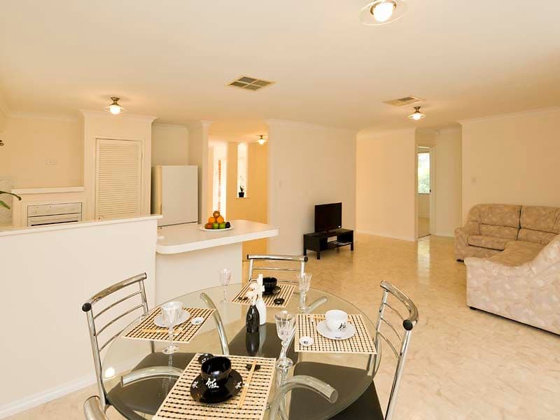 5 Bushlark Rise, CANNING VALE WA 6155, Canning Vale - Thumbnail 6