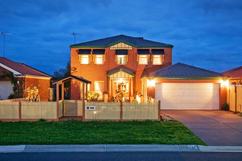 202 Grove Road, GROVEDALE VIC 3216, Grovedale - Thumbnail 2