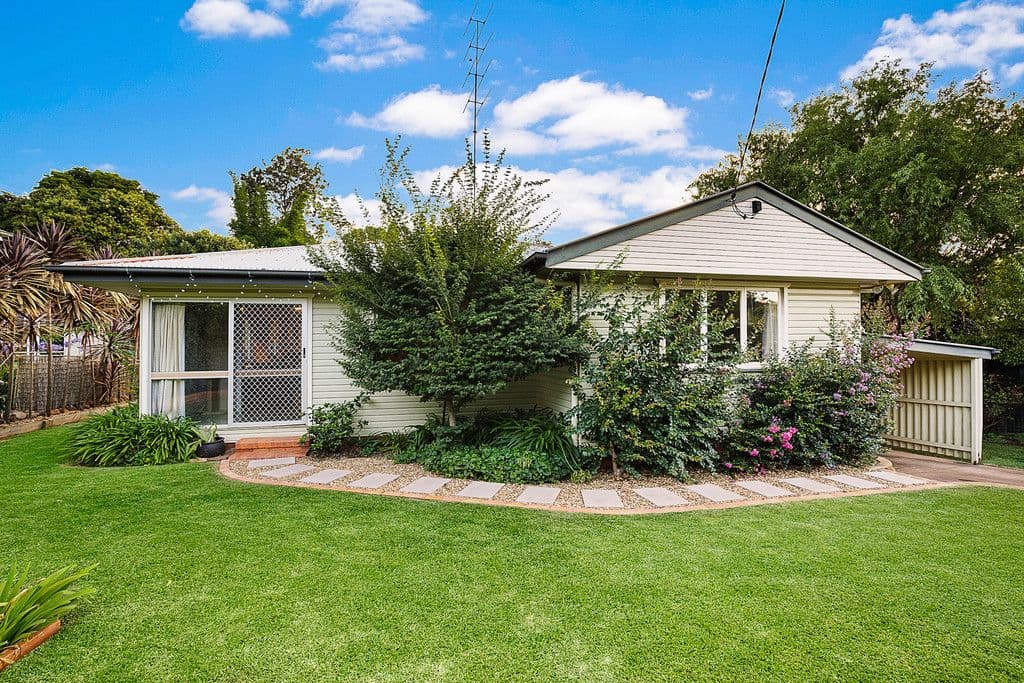 80 North Street, Mount Lofty QLD 4350, Mount Lofty - Image 1