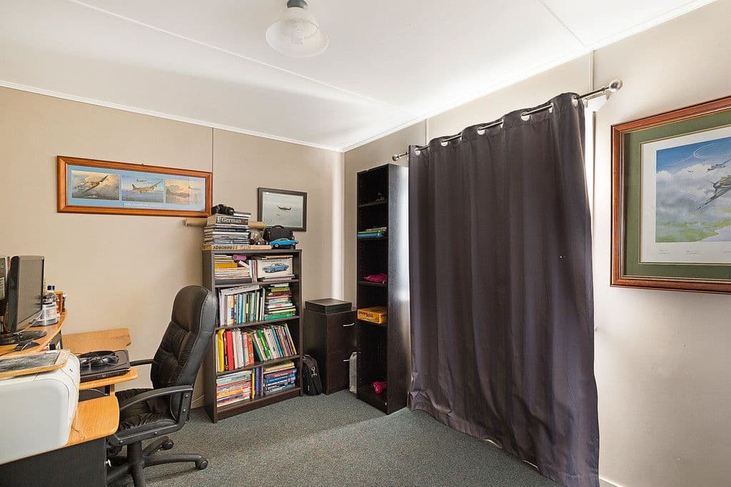 80 North Street, Mount Lofty QLD 4350, Mount Lofty - Thumbnail 7