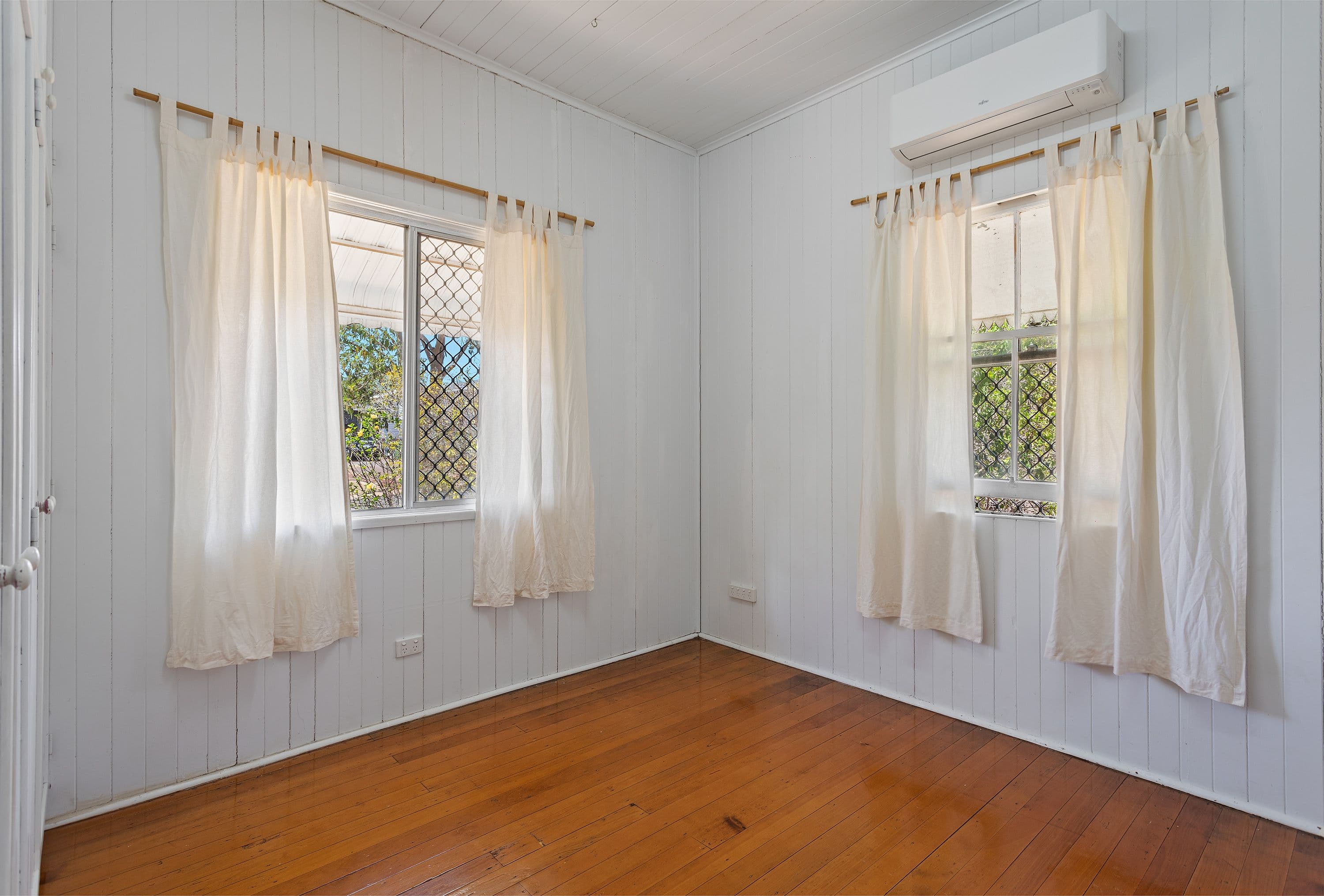 67 Gordon Avenue, Newtown QLD 4350, Newtown - Thumbnail 8