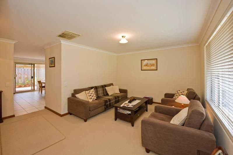 337 Daly Street, BELMONT WA 6104, Belmont - Thumbnail 2