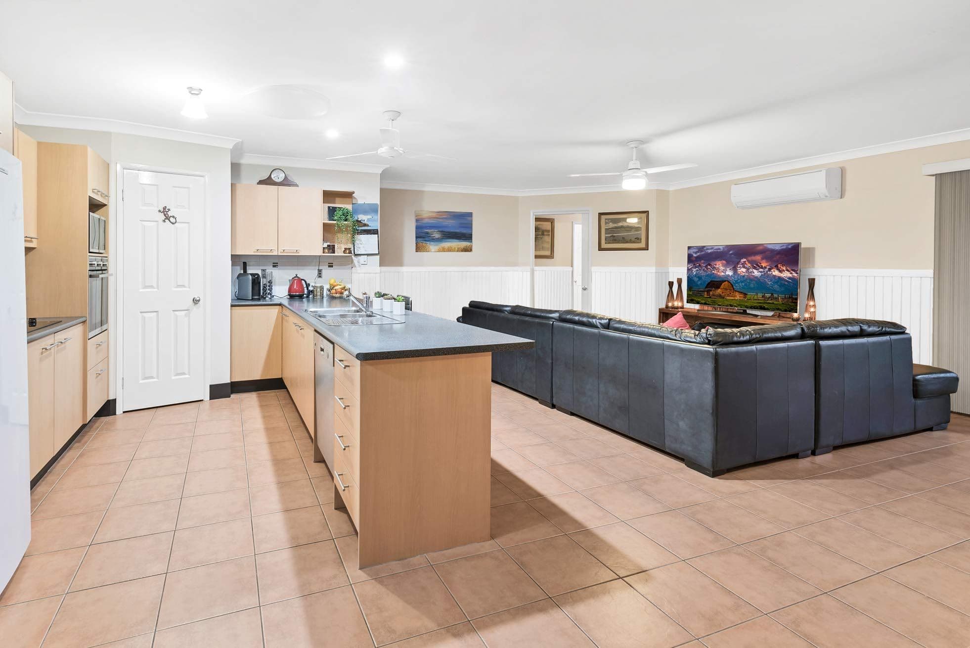 5 Jagera Drive, Upper Coomera QLD 4209, Upper Coomera - Thumbnail 4