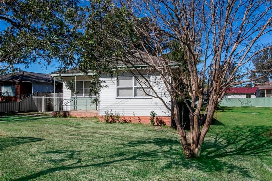 18 Lincoln Drive, Cambridge Park NSW 2747, Cambridge Park - Thumbnail 2