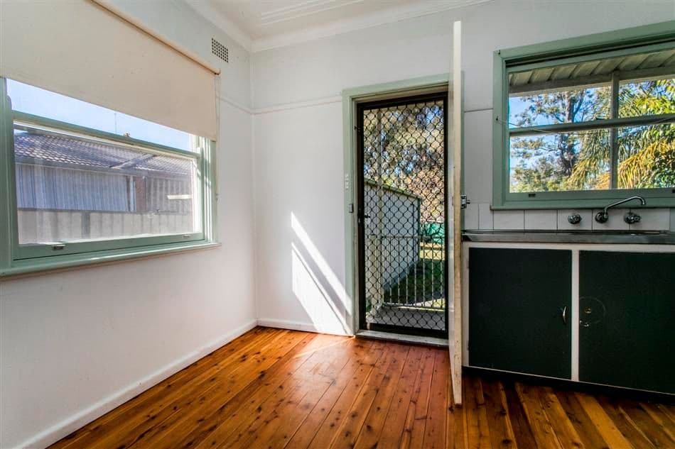 18 Lincoln Drive, Cambridge Park NSW 2747, Cambridge Park - Thumbnail 3