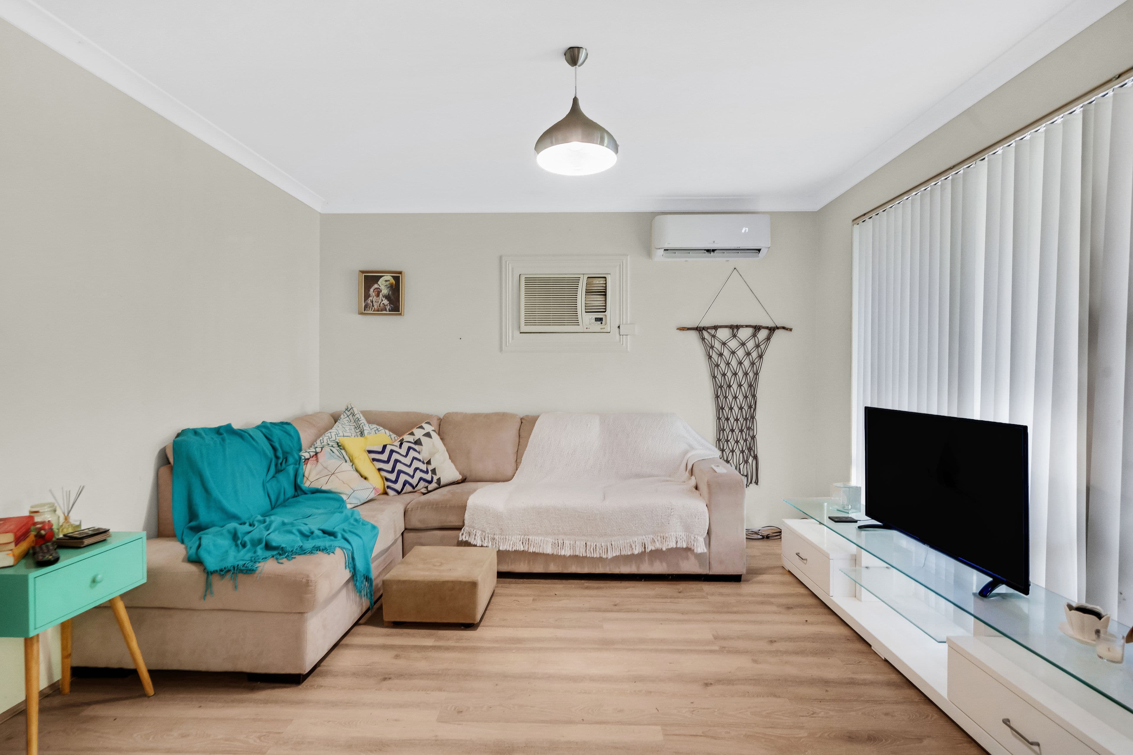 1 Murray Crescent, Halls Head WA 6210, Halls Head - Thumbnail 2