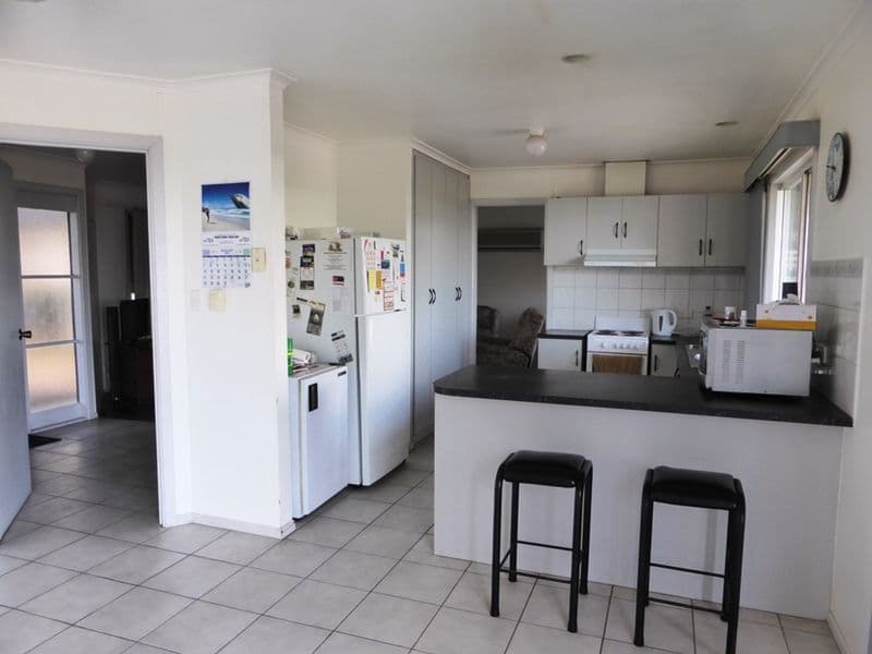2 Penhale Street, Warooka SA 5577, Warooka - Thumbnail 2