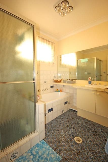 9 Amethyst Place, EAGLE VALE NSW 2558, Eagle Vale - Thumbnail 2