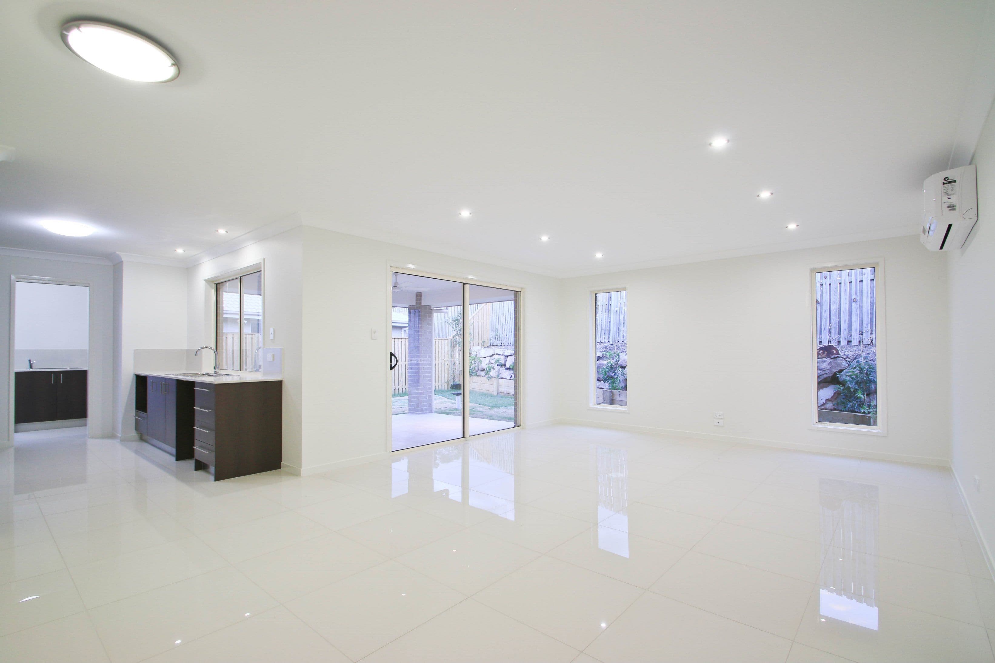 26 Holterman Crescent, Redbank Plains QLD 4301, Redbank Plains - Thumbnail 2