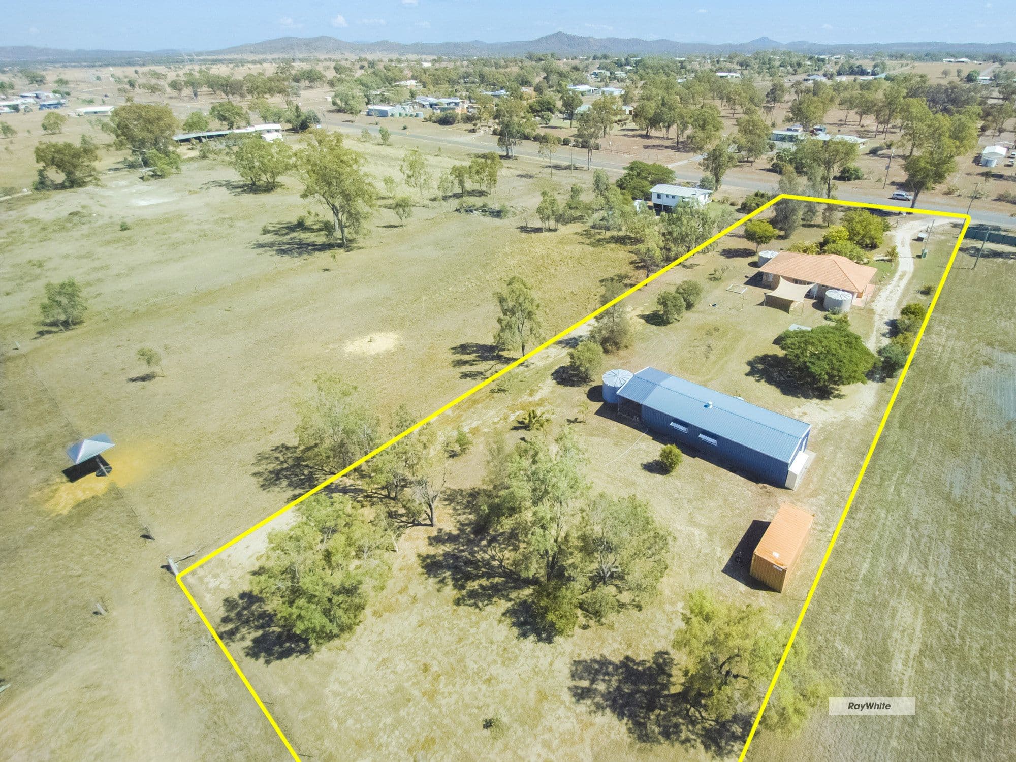 10/5 Fourth Avenue, Burleigh Heads QLD 4220, Burleigh Heads - Thumbnail 4