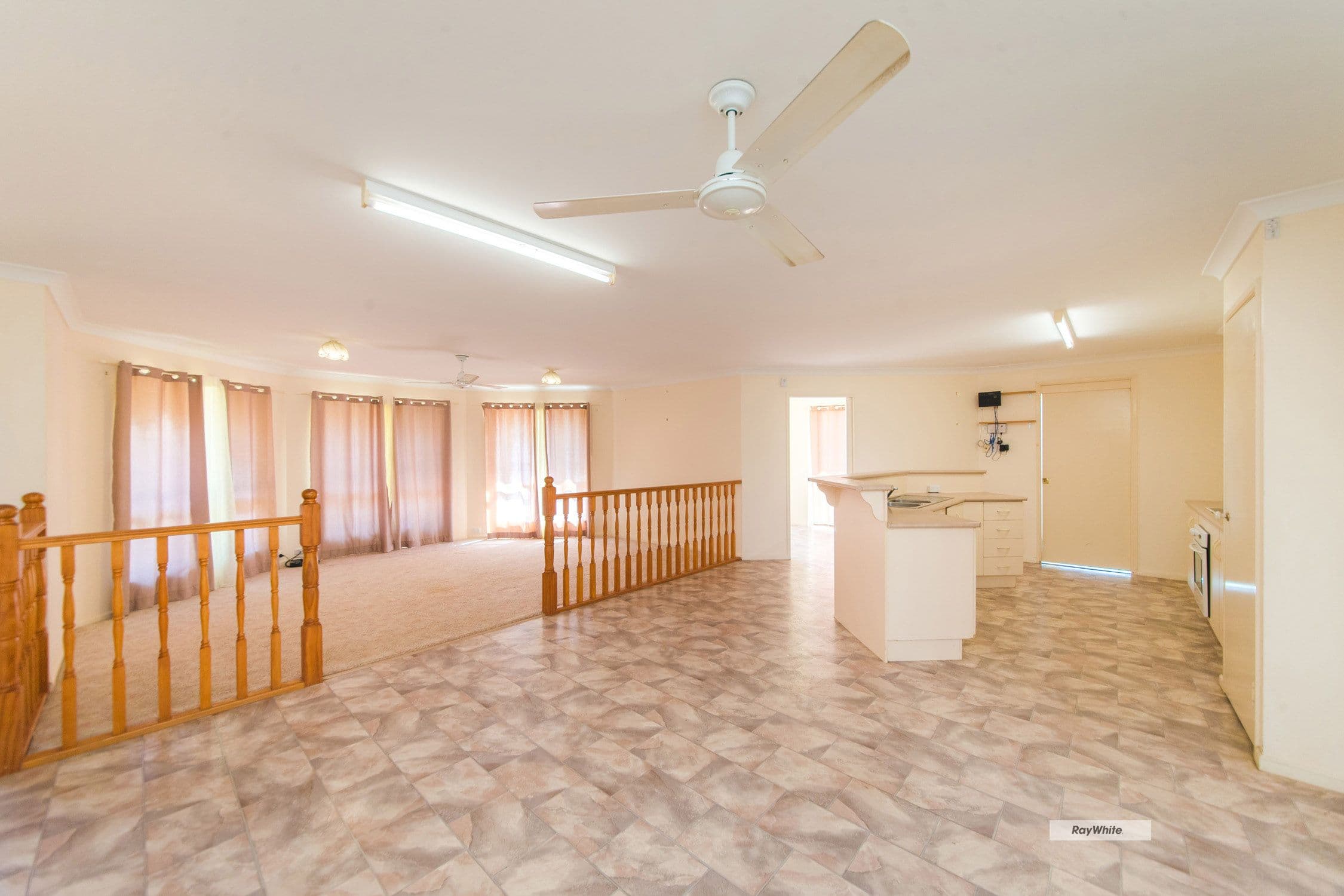 10/5 Fourth Avenue, Burleigh Heads QLD 4220, Burleigh Heads - Thumbnail 7