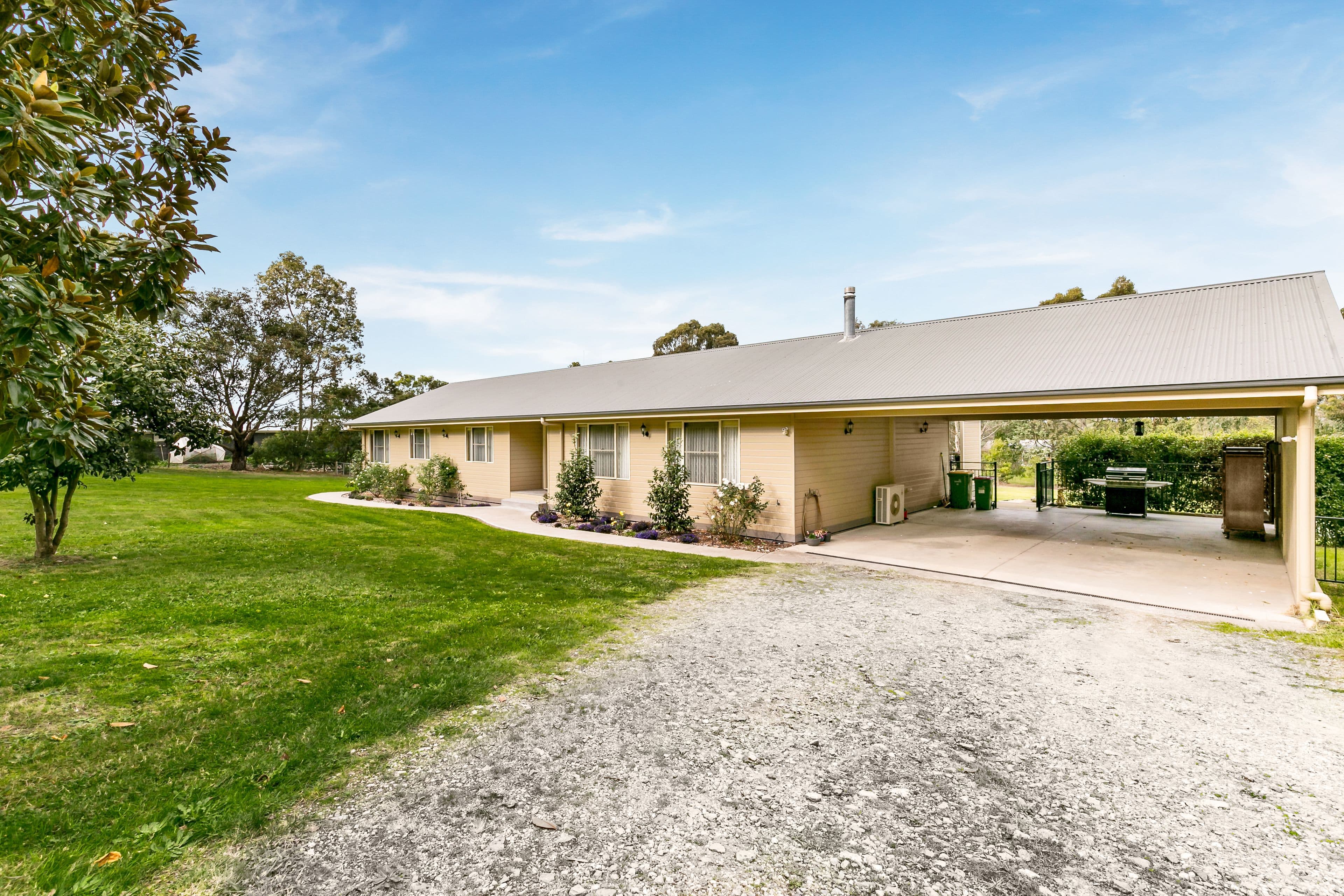 46 Mary Street, Bunyip VIC 3815, Bunyip - Thumbnail 2