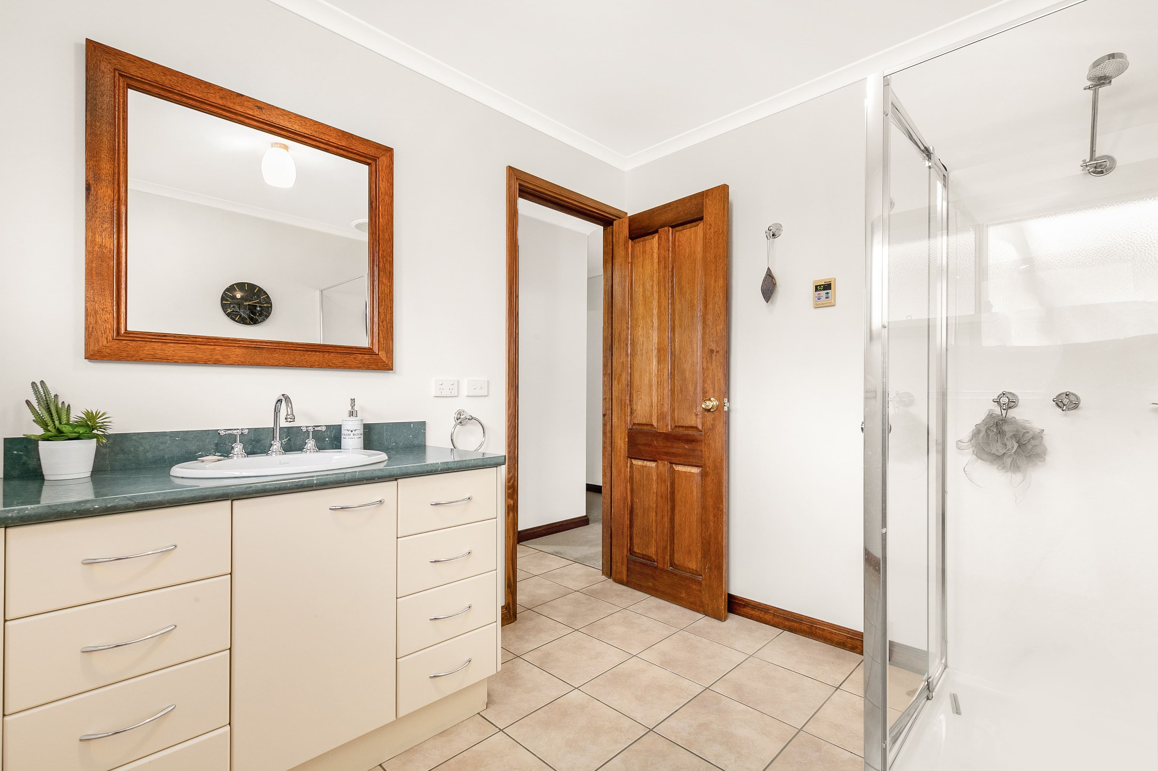 46 Mary Street, Bunyip VIC 3815, Bunyip - Thumbnail 8