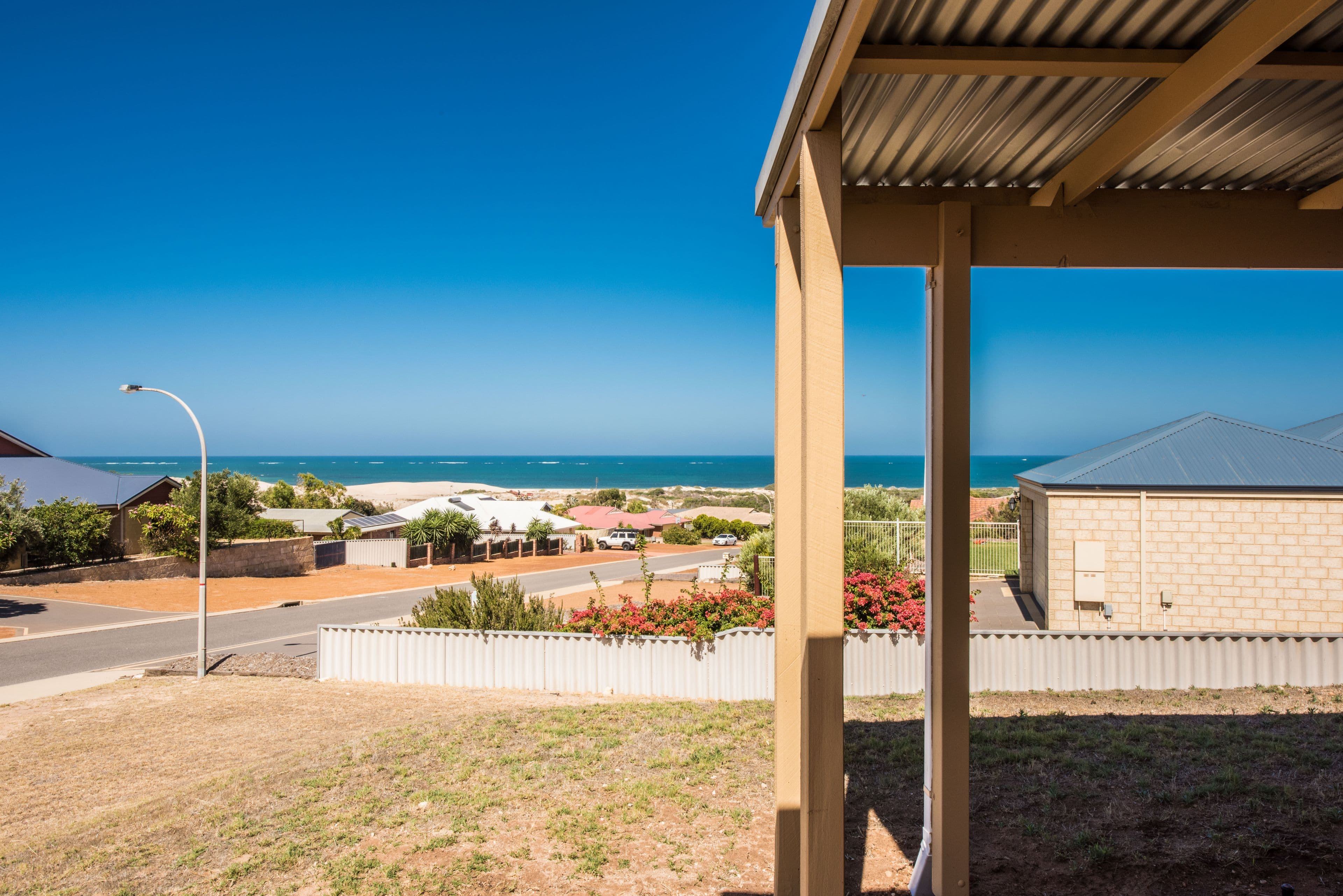 9 Eakins Crescent, Wandina WA 6530, Wandina - Thumbnail 2