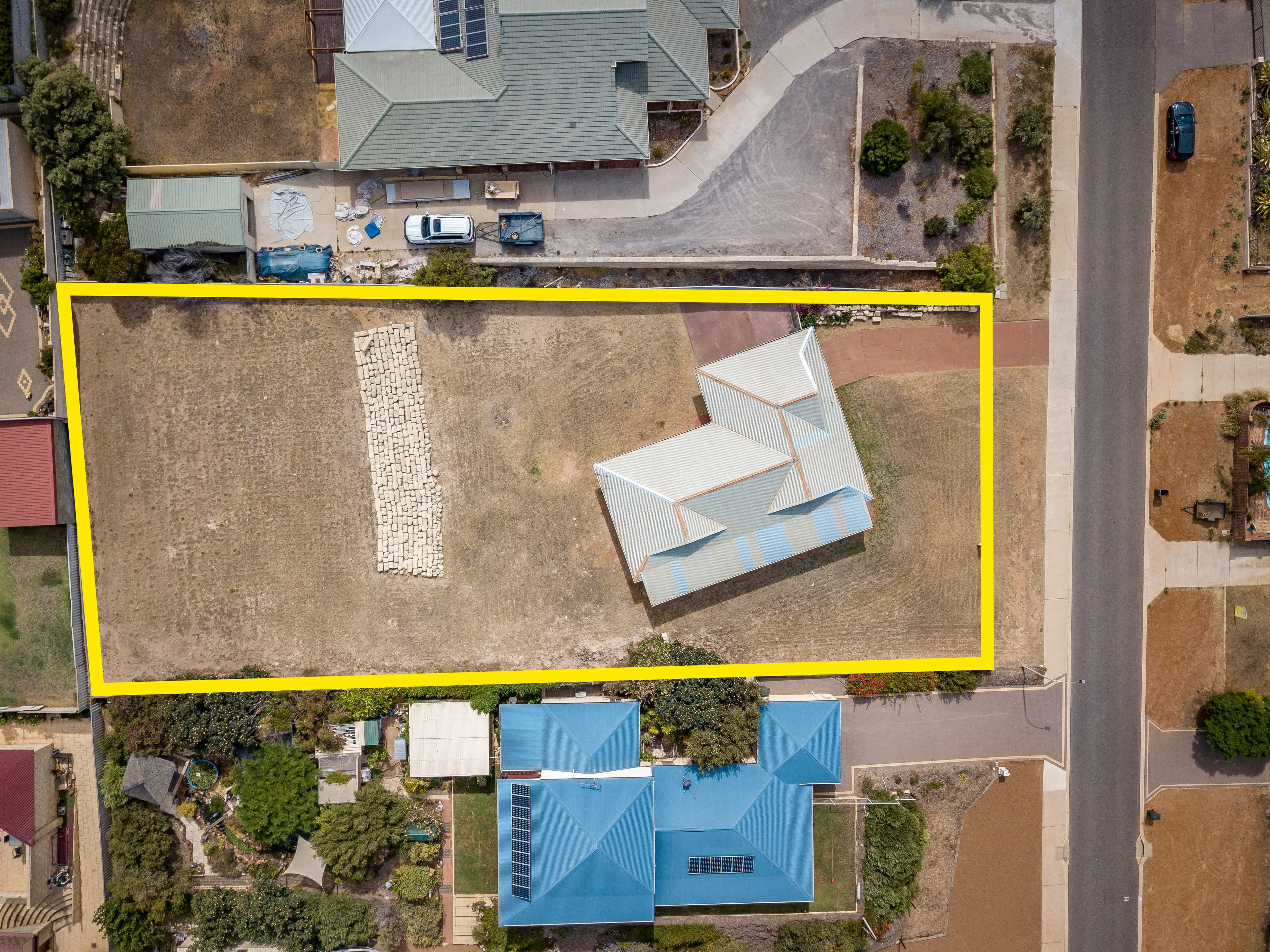 9 Eakins Crescent, Wandina WA 6530, Wandina - Thumbnail 3