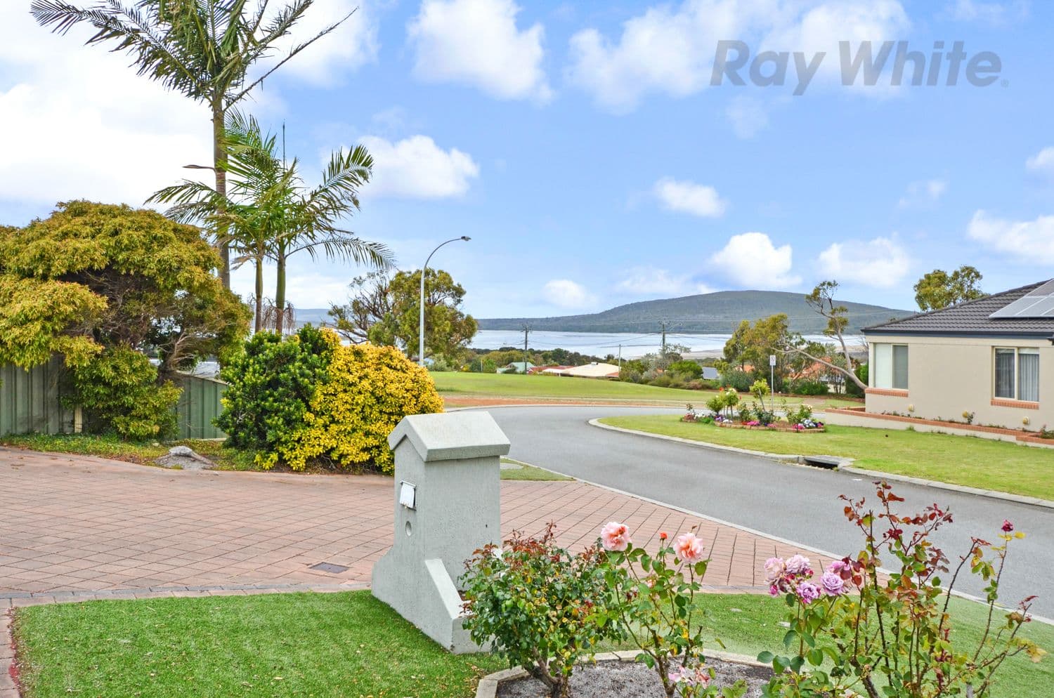 4 Highclere Court, Bayonet Head WA 6330, Bayonet Head - Thumbnail 2