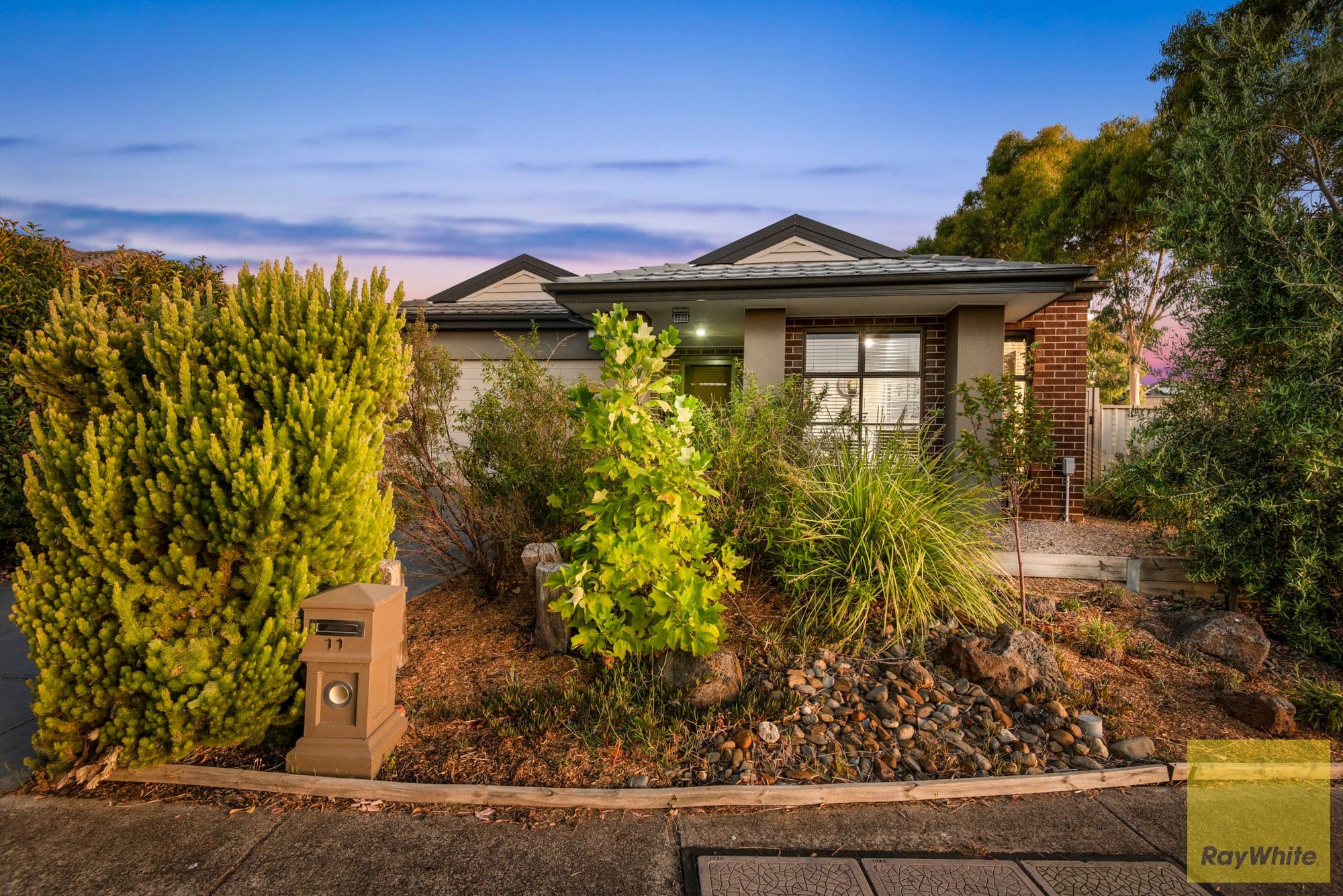 11 Savanna Parade, Truganina VIC 3029, Truganina - Thumbnail 2