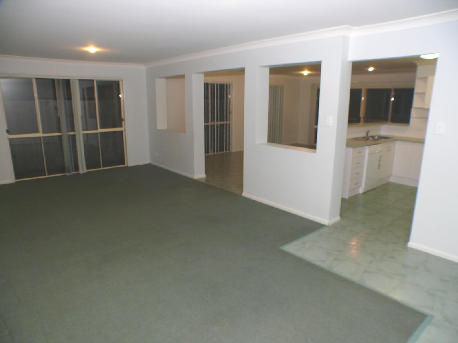 8 Nicola Way, Upper Coomera QLD 4209, Upper Coomera - Thumbnail 4