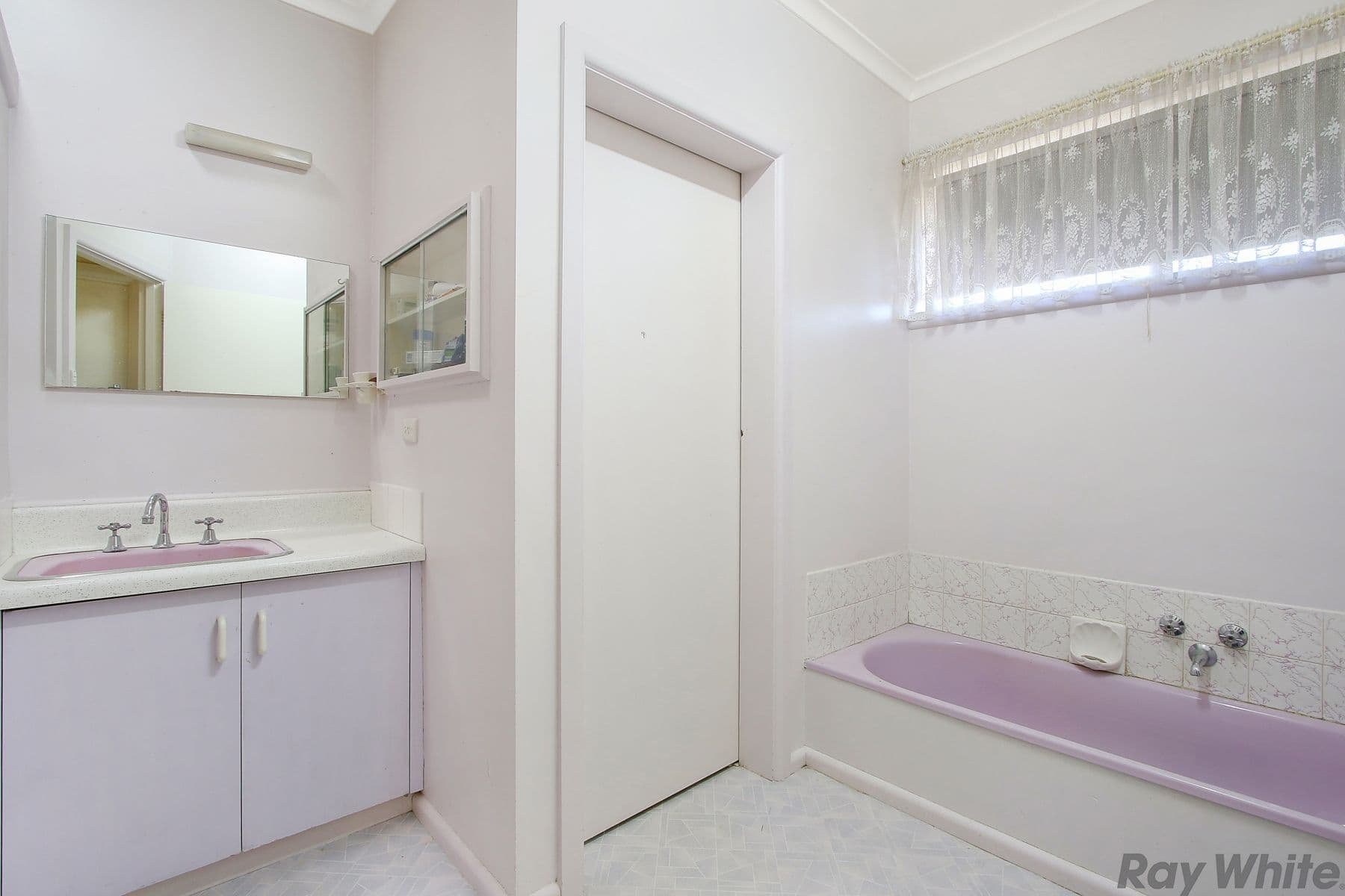 30 Shadforth Street, Benalla VIC 3672, Benalla - Thumbnail 5