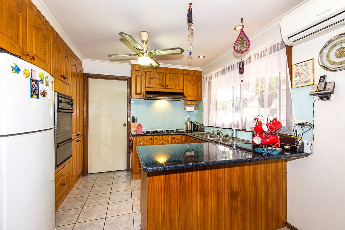 20 Norwood Road, Mill Park VIC 3082, Mill Park - Thumbnail 2