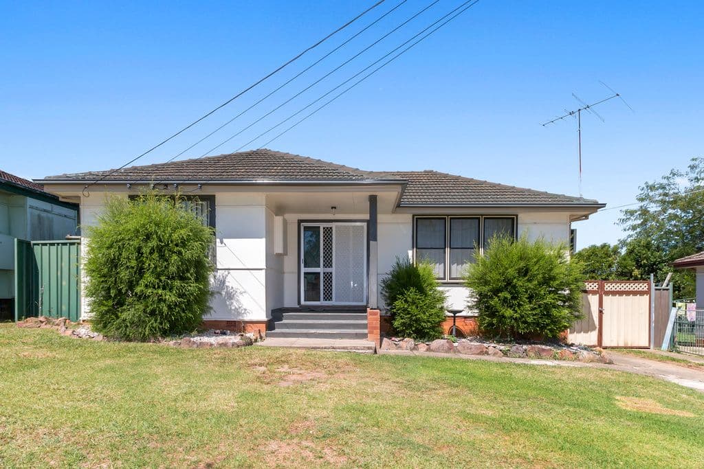 Busby NSW 2168, Busby - Image 1