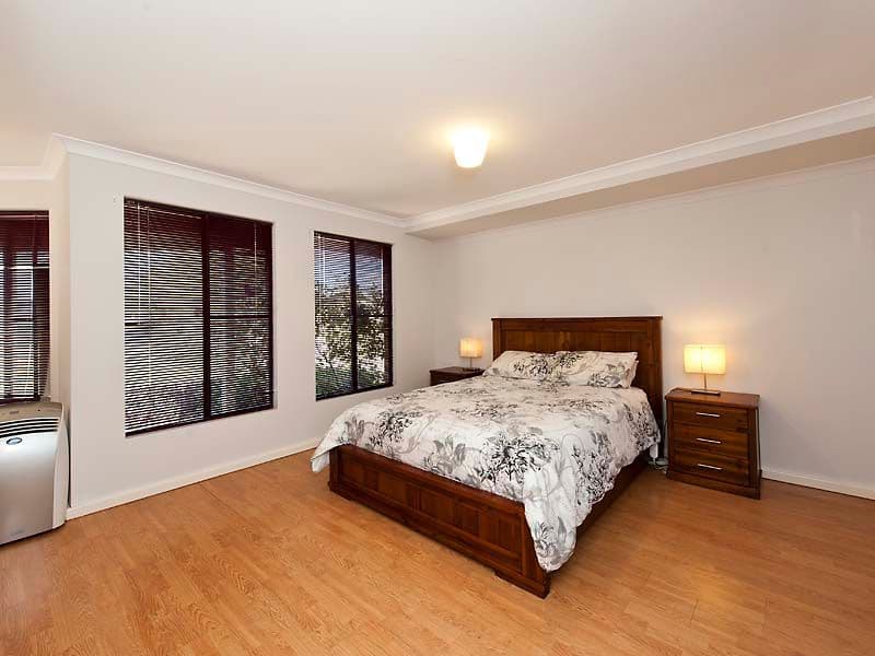 21 Brixham Way, Warnbro WA 6169, Warnbro - Thumbnail 2