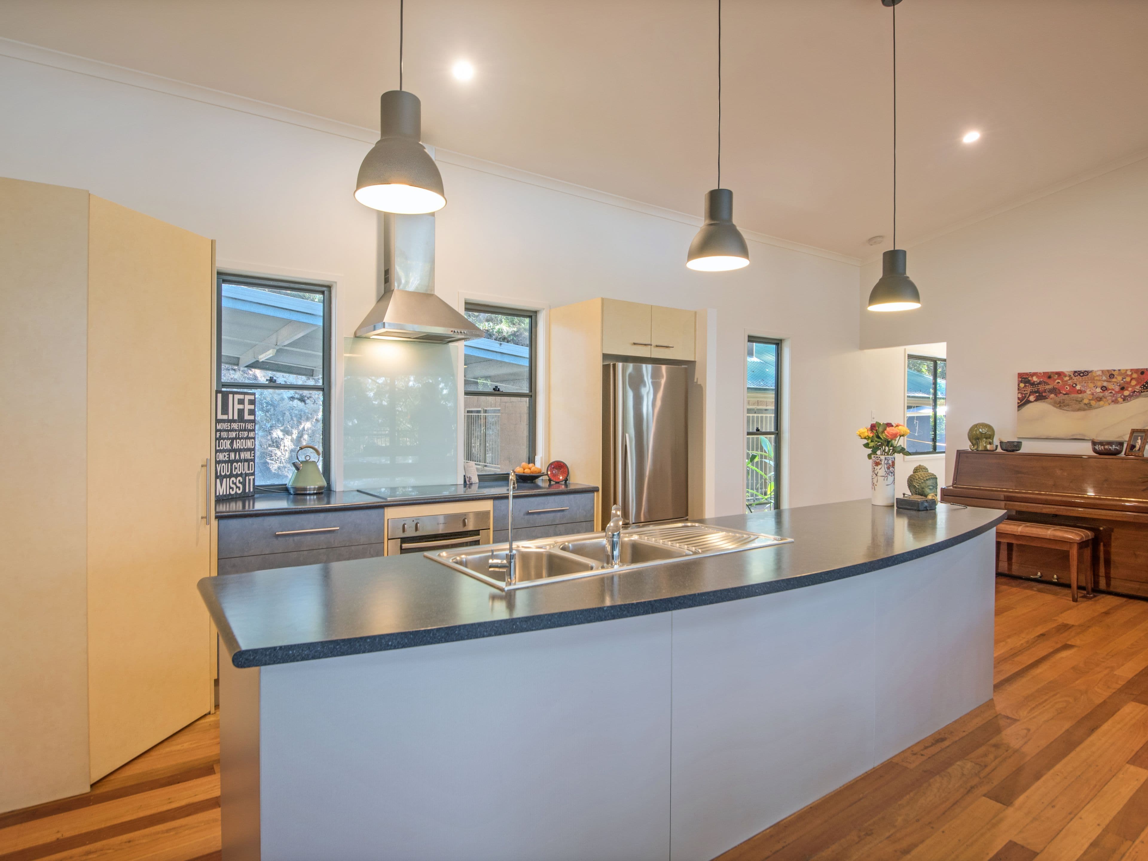 25 Harland Road, Mount Glorious QLD 4520, Mount Glorious - Thumbnail 2