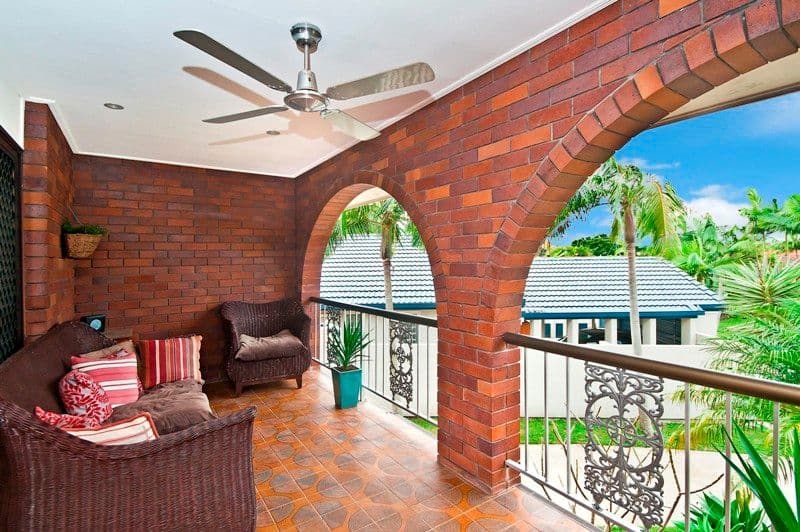 25 Lorikeet Lane, BURLEIGH WATERS QLD 4220, Burleigh Waters - Thumbnail 3