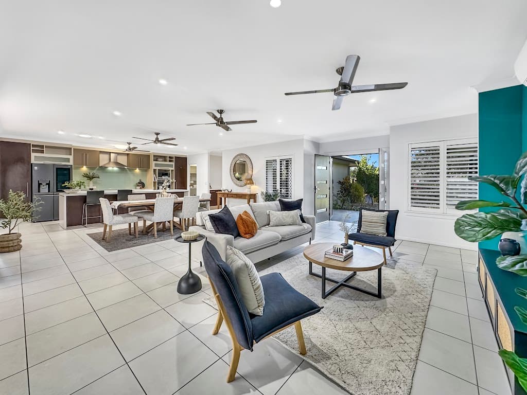 16 Norfolk Circuit, Redlynch, QLD, 4870, Redlynch - Thumbnail 7
