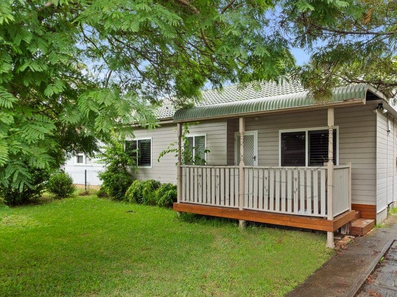 8 Cosgrove Crescent, Kingswood NSW 2747, Kingswood - Thumbnail 2