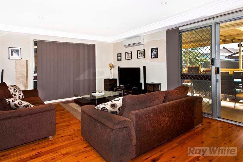 9  Burramy Close, BOSSLEY PARK NSW 2176, Bossley Park - Thumbnail 3