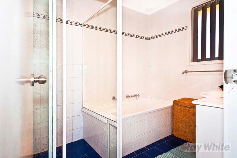 9  Burramy Close, BOSSLEY PARK NSW 2176, Bossley Park - Thumbnail 7