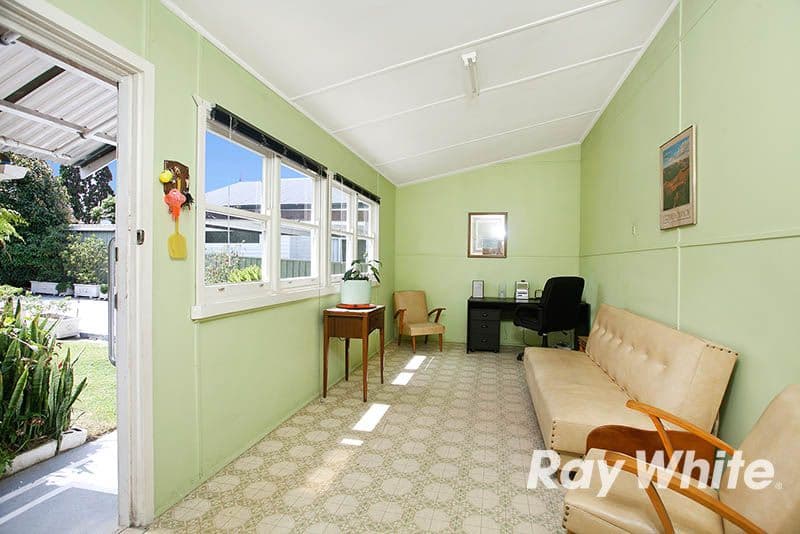 5 Stuart Street, BLAKEHURST NSW 2221, Blakehurst - Thumbnail 7