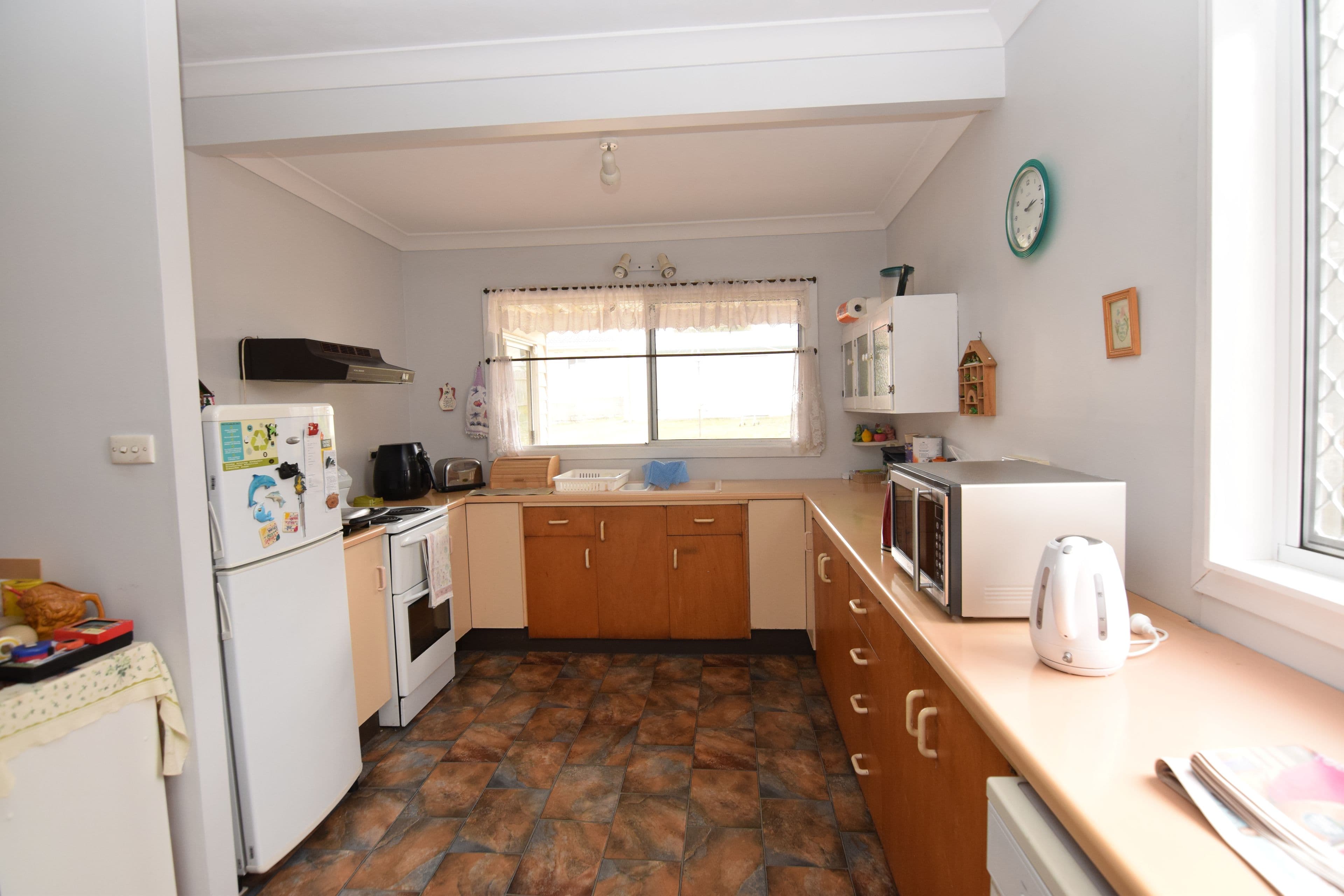 64 Duncan Street, Tenterfield - Thumbnail 2
