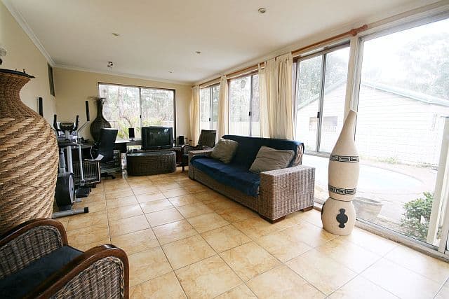 30 Ashcroft Avenue, GEORGES HALL NSW 2198, Georges Hall - Thumbnail 4