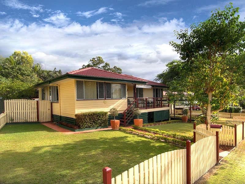 9 Castle Street, GOODNA QLD 4300, Goodna - Thumbnail 2