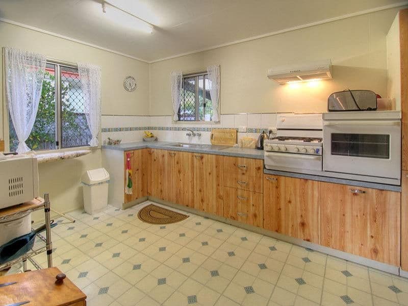 9 Castle Street, GOODNA QLD 4300, Goodna - Thumbnail 7
