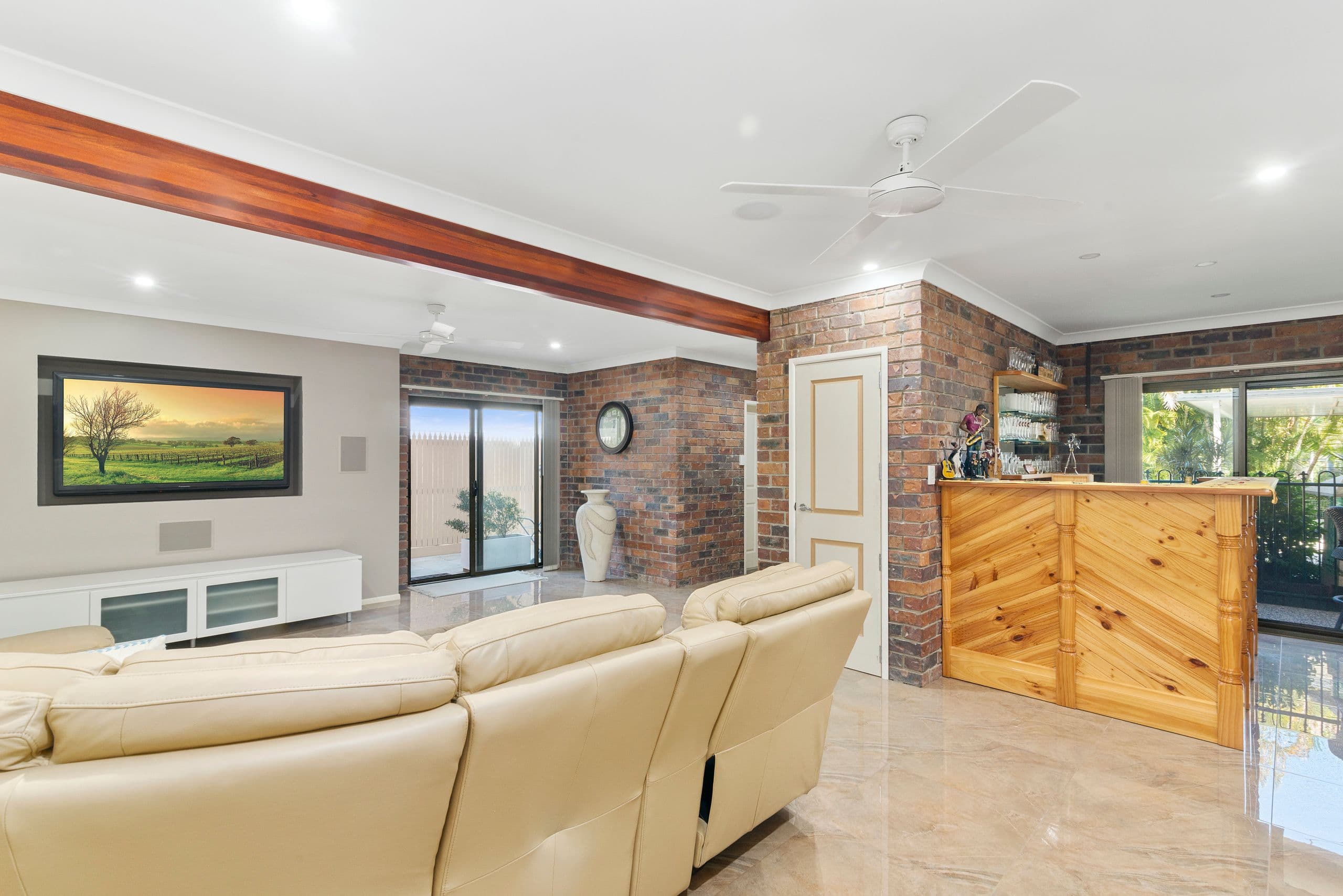 15 Alinjarra Drive, Tugun QLD 4224, Tugun - Thumbnail 5
