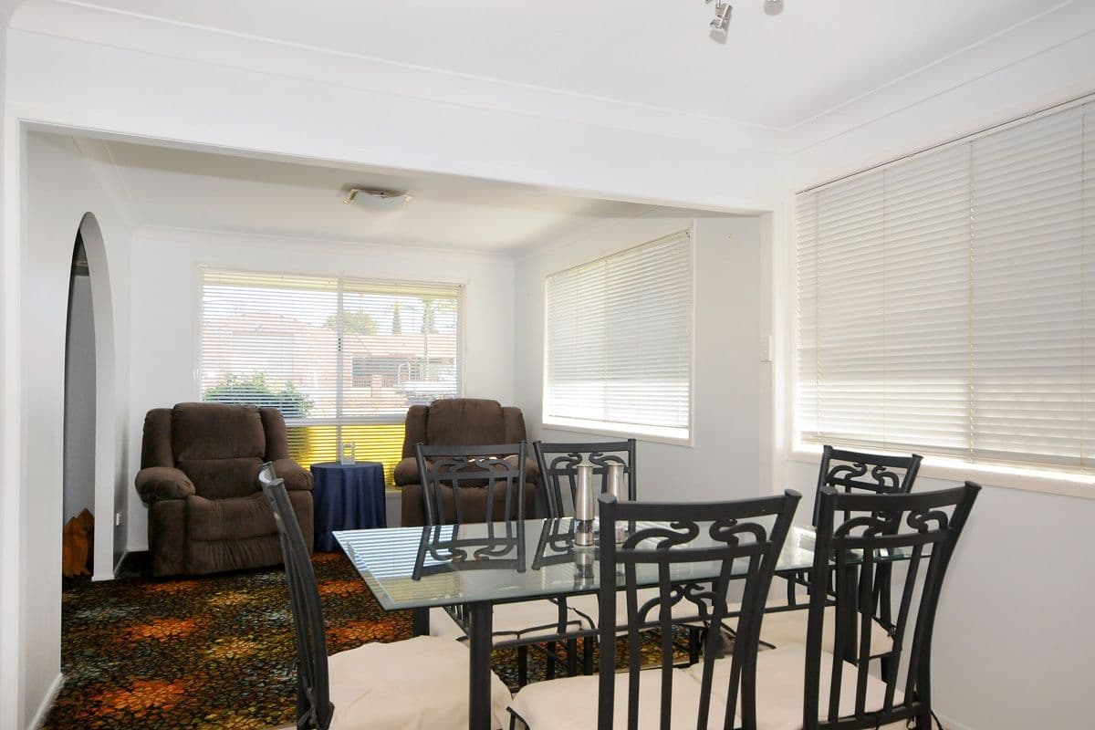 13 Gascony Street, HARRISTOWN QLD 4350, Harristown - Thumbnail 4