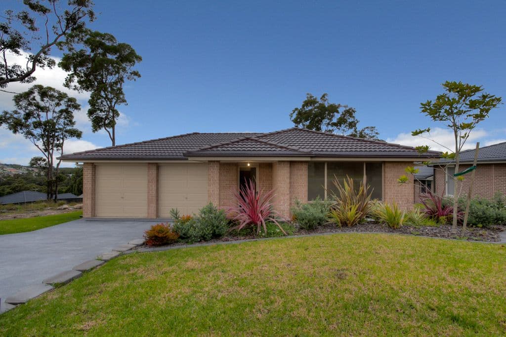 8 Roslin Place, CAMERON PARK NSW 2285, Cameron Park - Image 1