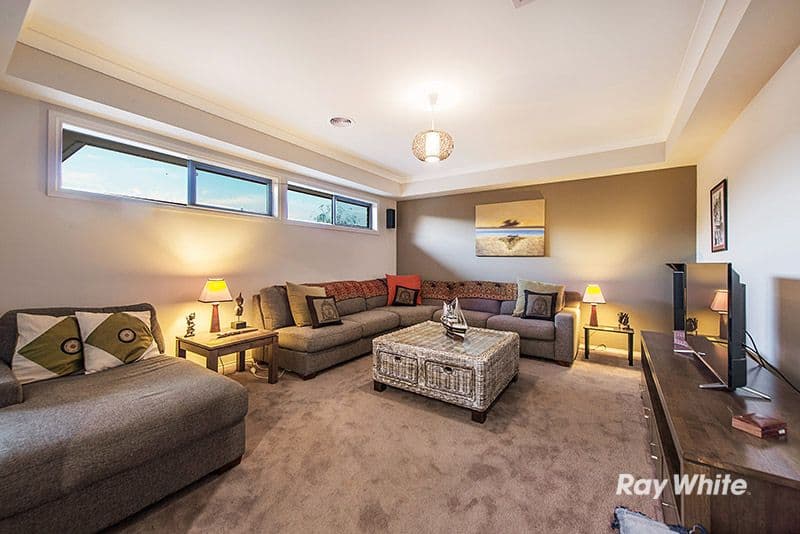 1 Trenayr Close, Junction Hill - Thumbnail 6