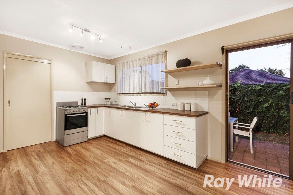 7 Tramoo Street, Lalor VIC 3075, Lalor - Thumbnail 2