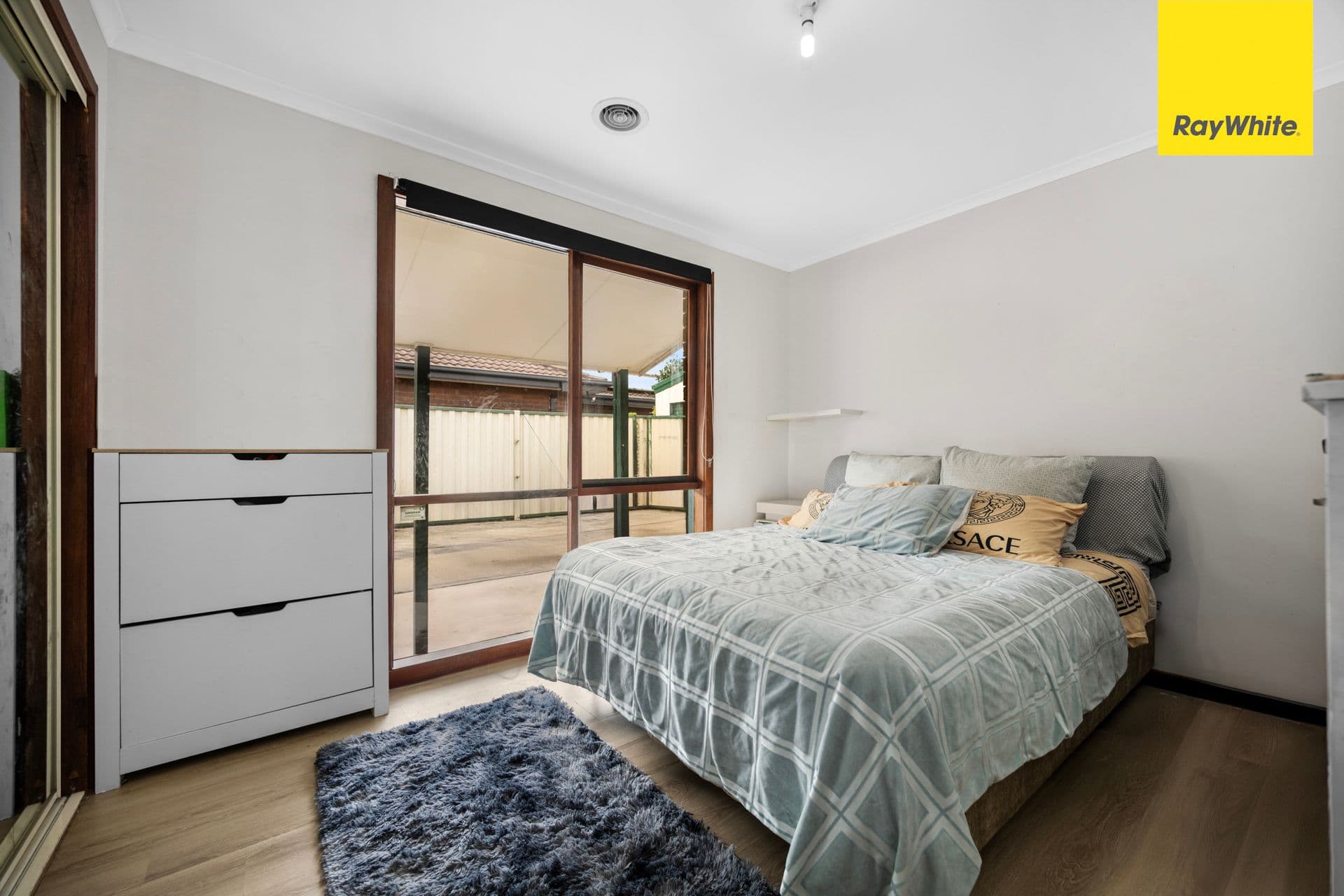 34 Hume Avenue, Melton South VIC 3338, Melton South - Thumbnail 5
