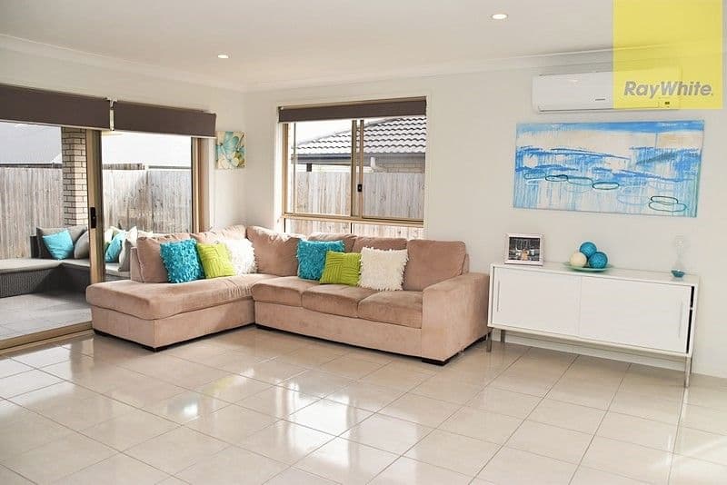 21 Alabaster Drive, Logan Reserve QLD 4133, Logan Reserve - Thumbnail 4