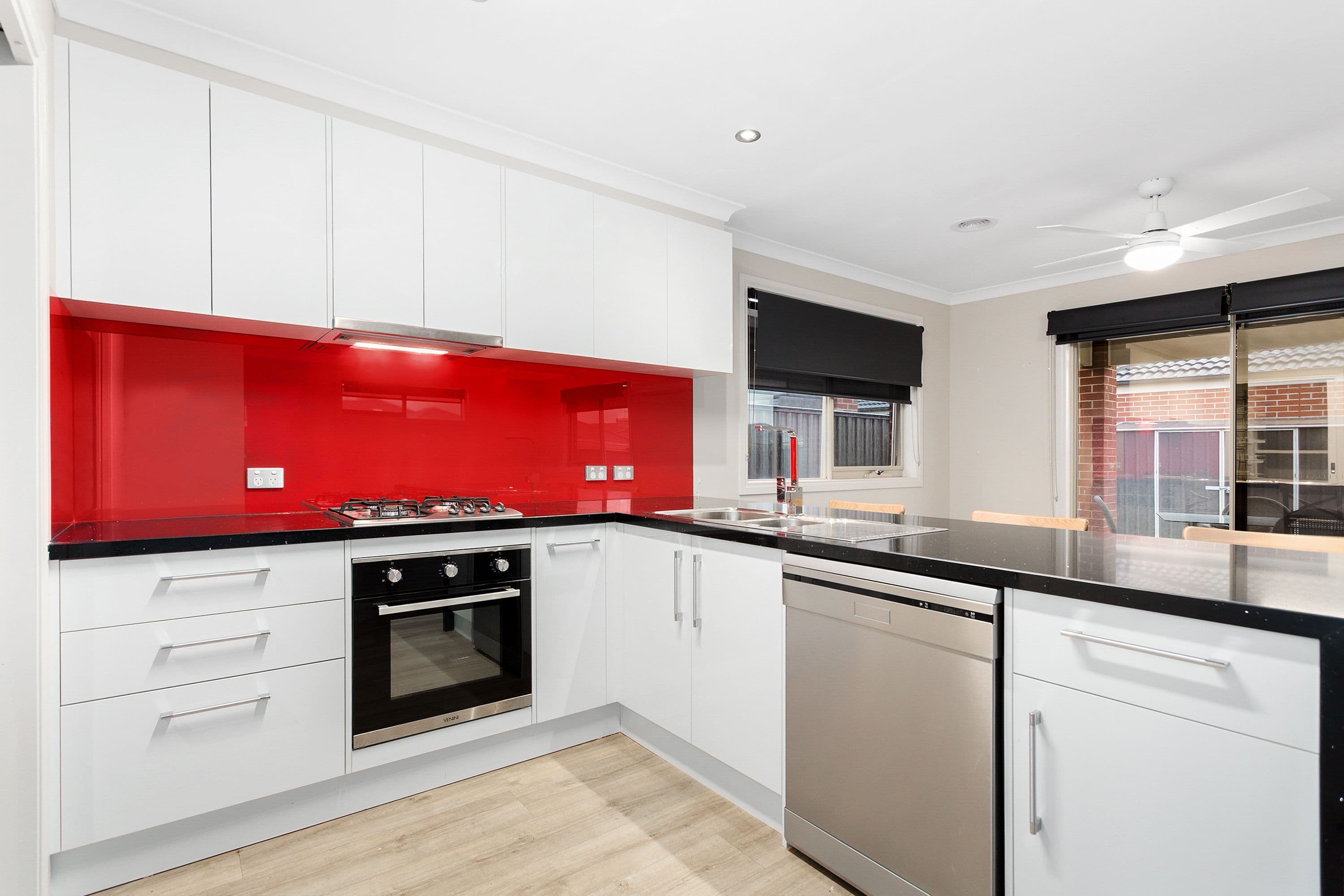 63 Pinnacle Drive, Pakenham VIC 3810, Pakenham - Thumbnail 2